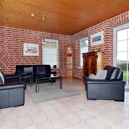 Holiday home Strandhusen 20,