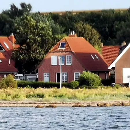 Holiday home Strandhusen 20, *