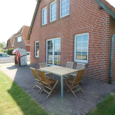 Holiday home Strandhusen 20, *